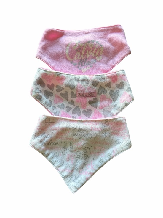 Calvin Klein Other - Calvin Klein Set of 3 Pink & White Heart and Script Baby Bandana Bibs